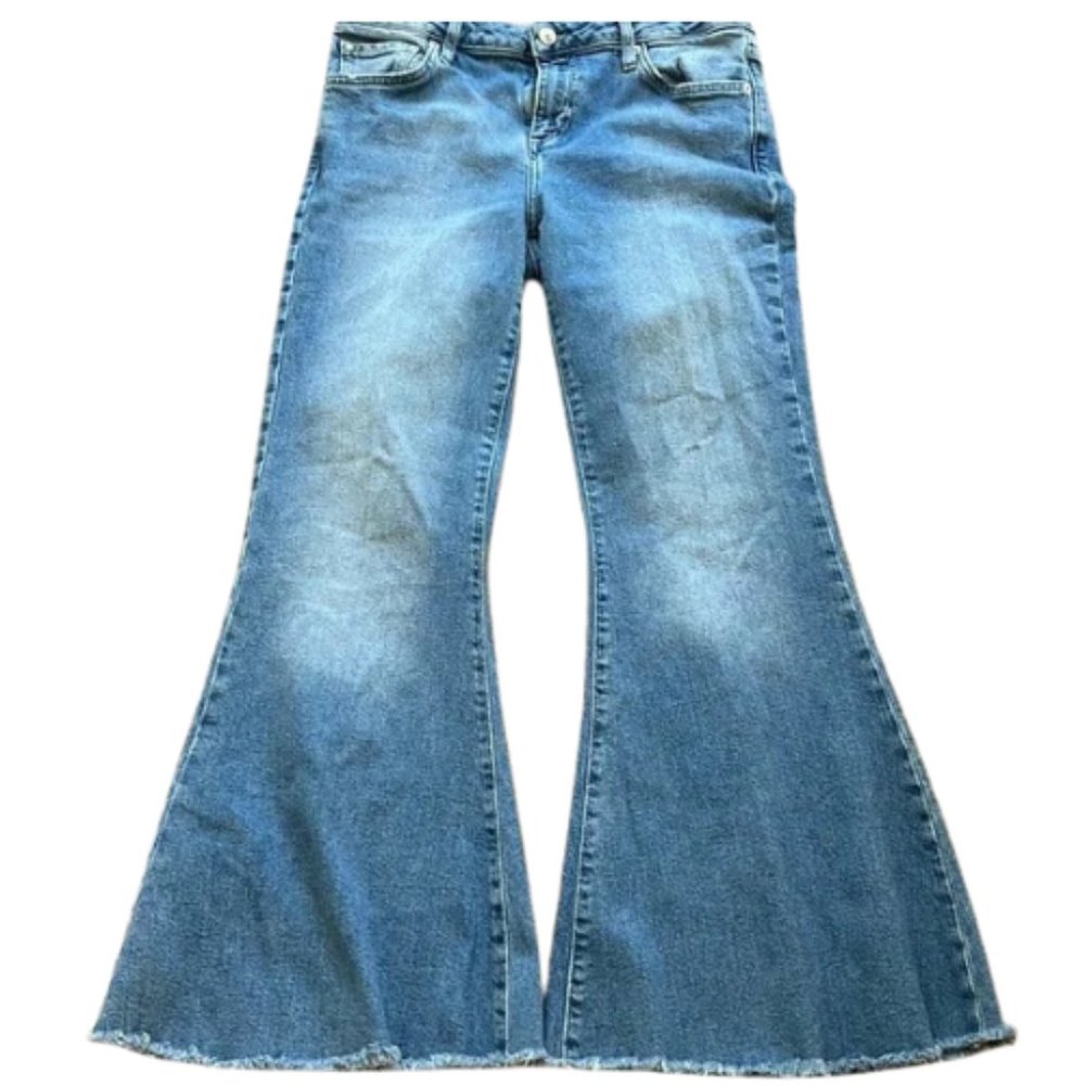 Forever 21 Flare Jeans